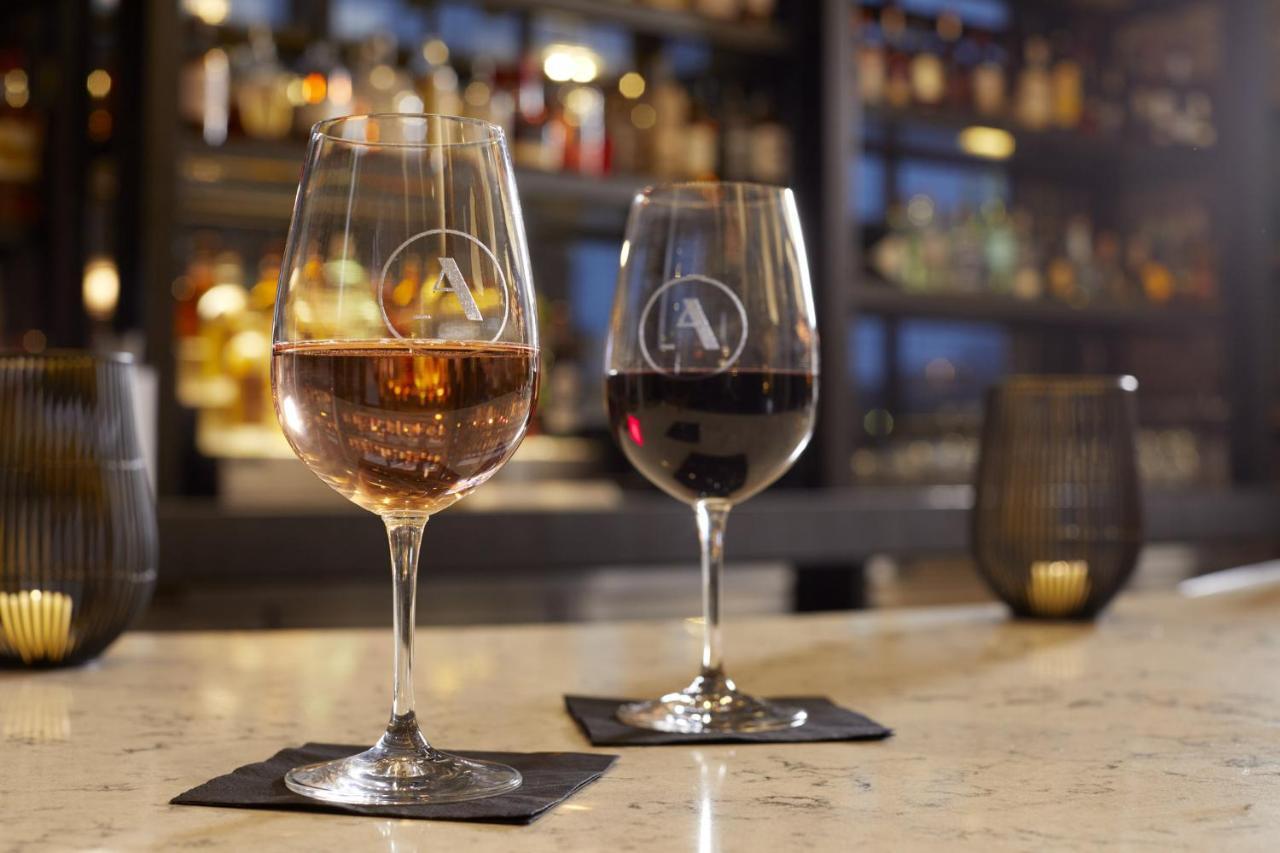 Archer Hotel Boston/Burlington Ngoại thất bức ảnh