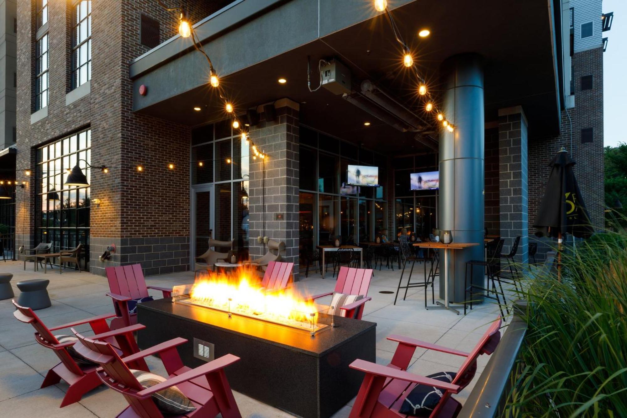 Archer Hotel Boston/Burlington Ngoại thất bức ảnh